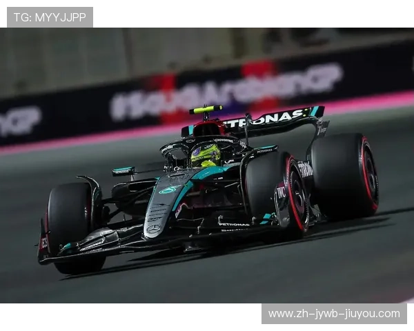 梅奔车队官宣日本站定制涂装前翼霸气野兽图案引热议 梅奔车队官宣日本站定制涂装前翼霸气野兽图案引热议